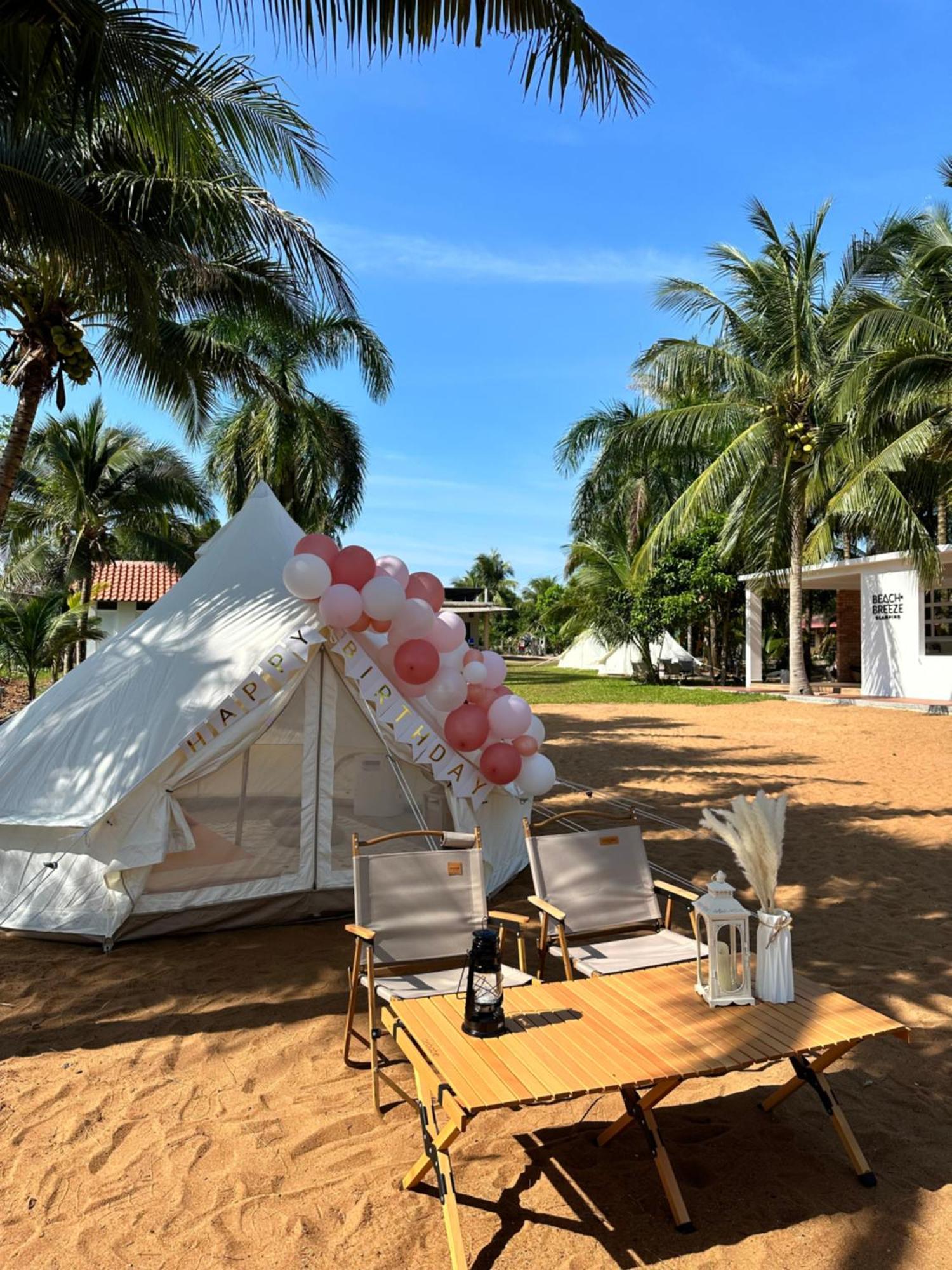 Beach N Breeze Glamping Malacca Exterior photo